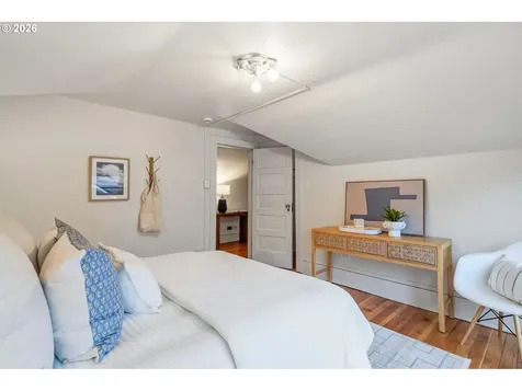 2223 NE 43rd Avenue Portland OR 97213
