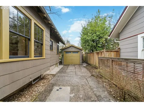 2223 NE 43rd Avenue Portland OR 97213