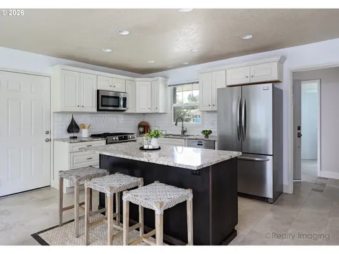 5320 SW Cherry Avenue Beaverton OR 97005
