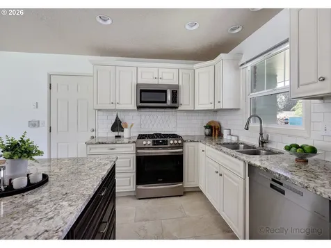 5320 SW Cherry Avenue Beaverton OR 97005