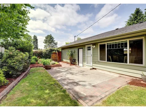 5320 SW Cherry Avenue Beaverton OR 97005