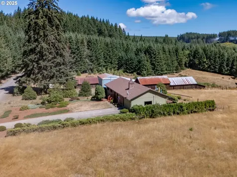 25420 NW Pumpkin Ridge Road North Plains OR 97133