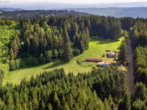 25420 NW Pumpkin Ridge Road North Plains OR 97133