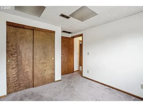 15200 S Bradley Road Oregon City OR 97045