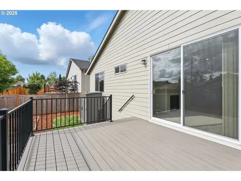 2582 SW Thomas Way Gresham OR 97080