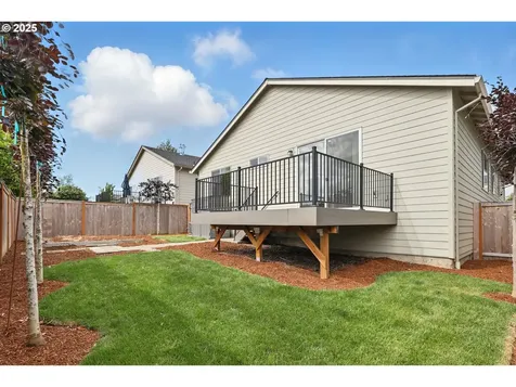 2582 SW Thomas Way Gresham OR 97080