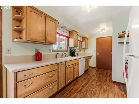 13141 Wassail Lane Oregon City OR 97045