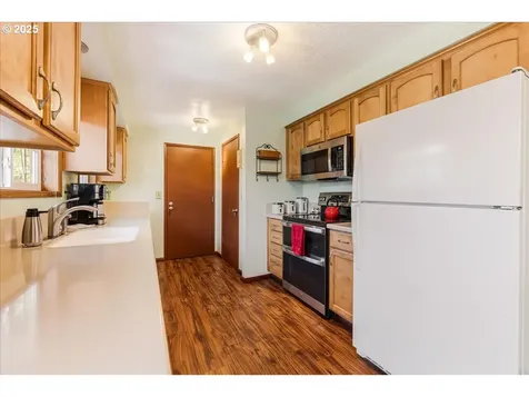 13141 Wassail Lane Oregon City OR 97045