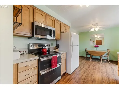 13141 Wassail Lane Oregon City OR 97045