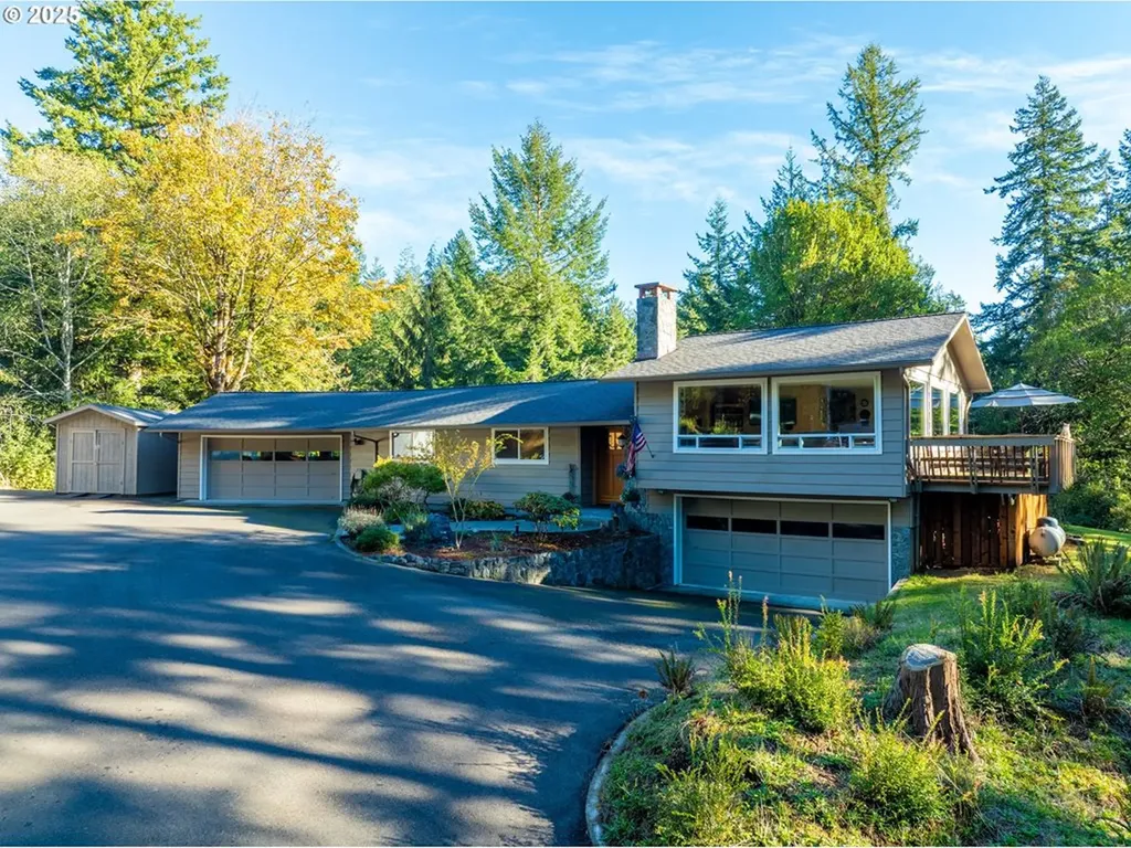 95089 Timber Park Lane Coos Bay OR 97420