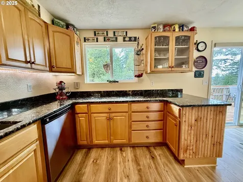 95089 Timber Park Lane Coos Bay OR 97420
