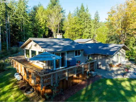 95089 Timber Park Lane Coos Bay OR 97420