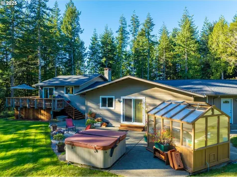 95089 Timber Park Lane Coos Bay OR 97420
