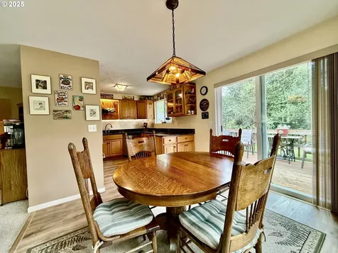 95089 Timber Park Lane Coos Bay OR 97420
