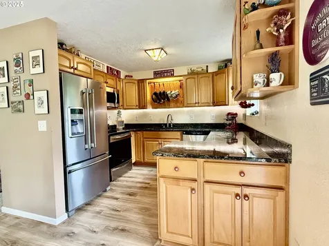 95089 Timber Park Lane Coos Bay OR 97420