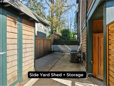 4212 Southshore Boulevard Lake Oswego OR 97035