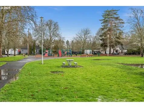 3037 22nd Place Forest Grove OR 97116