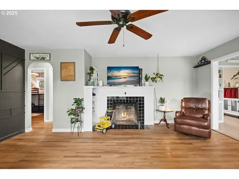 3037 22nd Place Forest Grove OR 97116