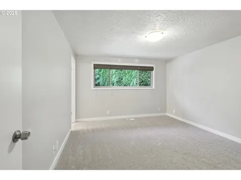 9740 SW New Forest Drive Beaverton OR 97008