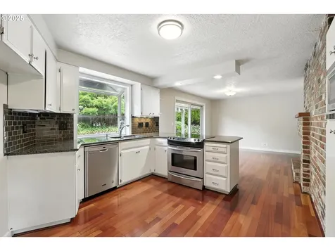 9740 SW New Forest Drive Beaverton OR 97008