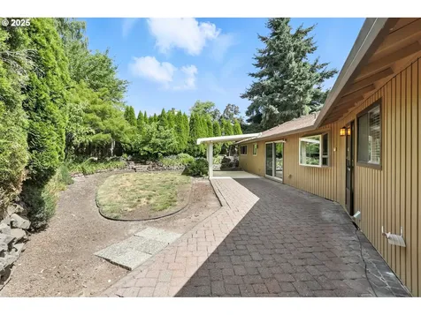9740 SW New Forest Drive Beaverton OR 97008
