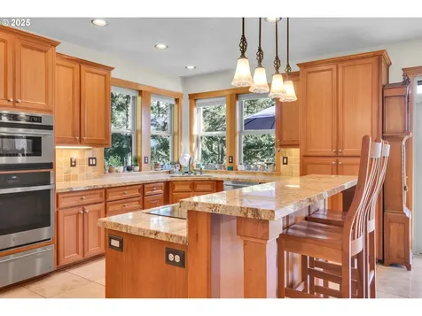 27911 Lady Slipper Loop Eugene OR 97405