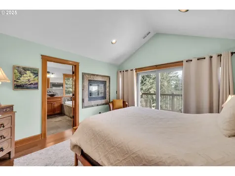 27911 Lady Slipper Loop Eugene OR 97405