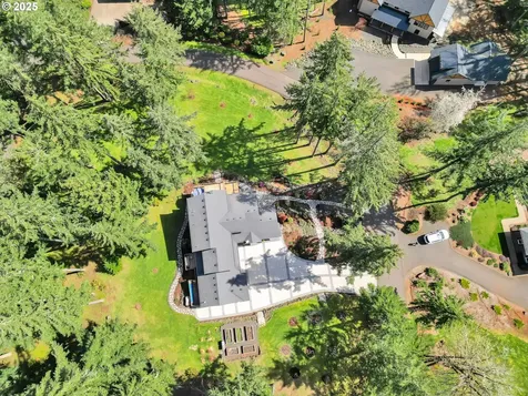 27911 Lady Slipper Loop Eugene OR 97405