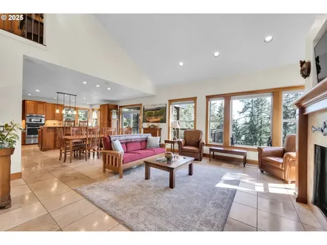 27911 Lady Slipper Loop Eugene OR 97405