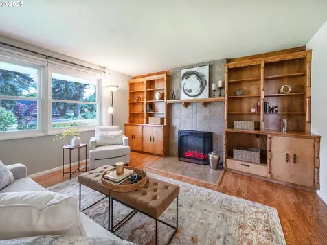 464 Spring Creek Drive Eugene OR 97404