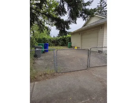 17329 SE Alder Street Portland OR 97233