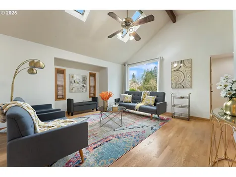8814 SW 19th Avenue Portland OR 97219