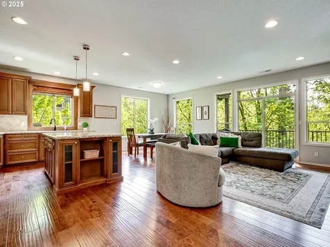 4868 Y Street Washougal WA 98671