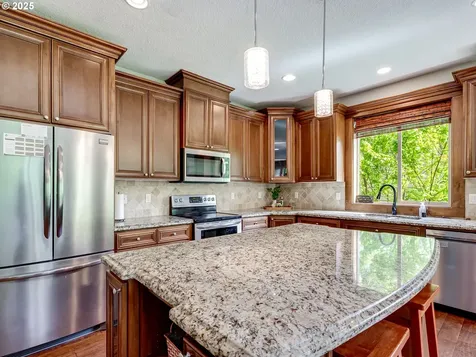 4868 Y Street Washougal WA 98671