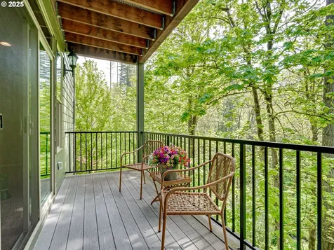 4868 Y Street Washougal WA 98671