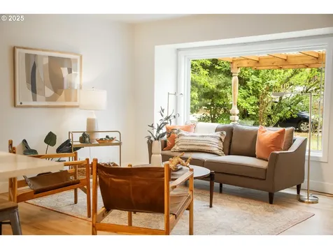 4239 SW Garden Home Road Portland OR 97219