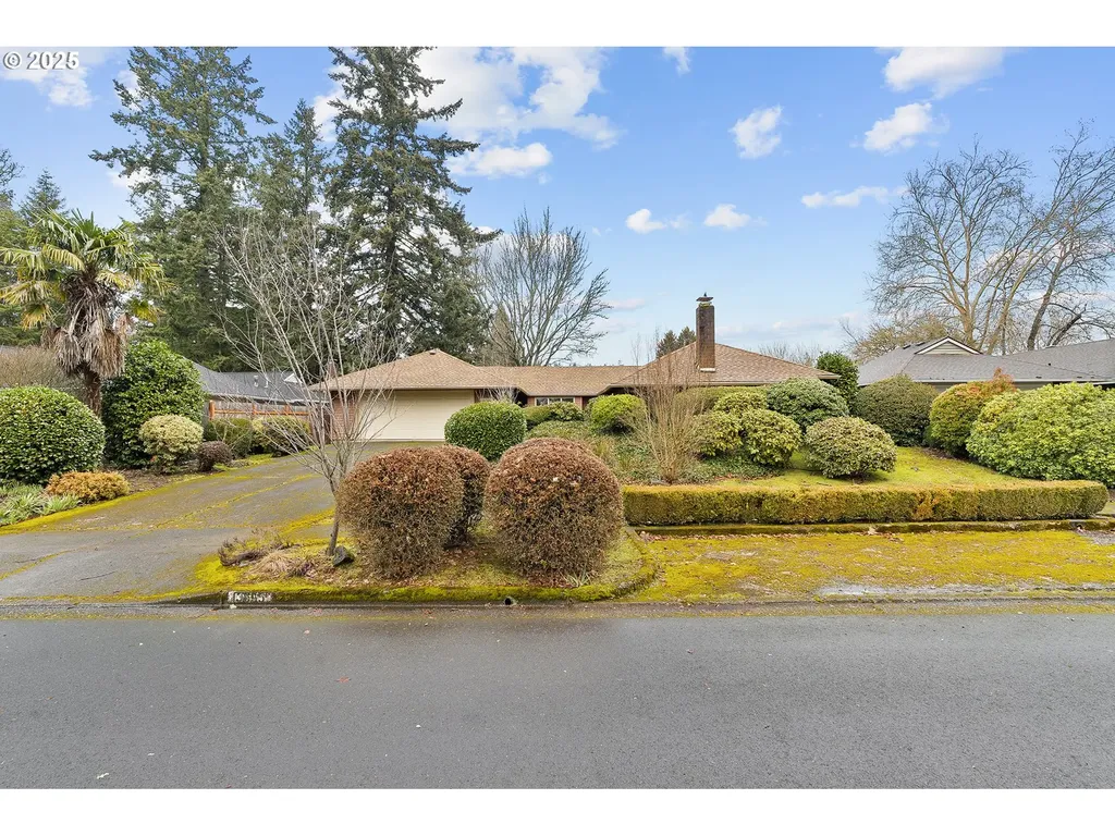 13655 SW Pommel Court Beaverton OR 97008