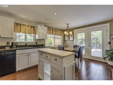 377 NW 183rd Avenue Beaverton OR 97006