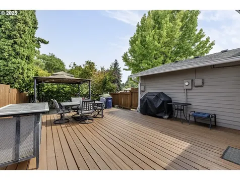 377 NW 183rd Avenue Beaverton OR 97006