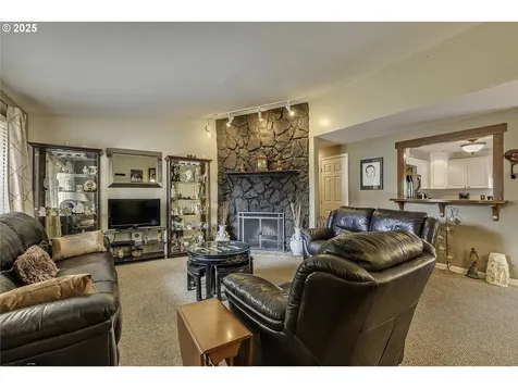 377 NW 183rd Avenue Beaverton OR 97006