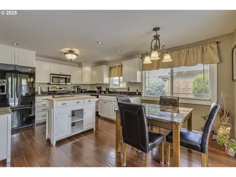 377 NW 183rd Avenue Beaverton OR 97006