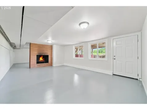 12115 NE Fargo Court Portland OR 97220
