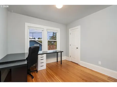 9707 N Lombard Street Portland OR 97203