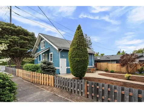 9707 N Lombard Street Portland OR 97203