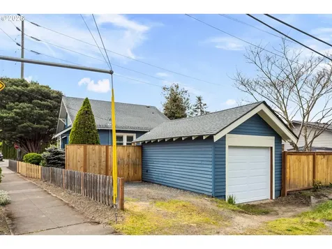 9707 N Lombard Street Portland OR 97203