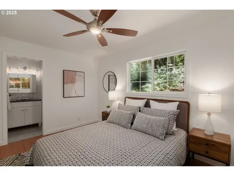 17125 Fernwood Drive Lake Oswego OR 97034