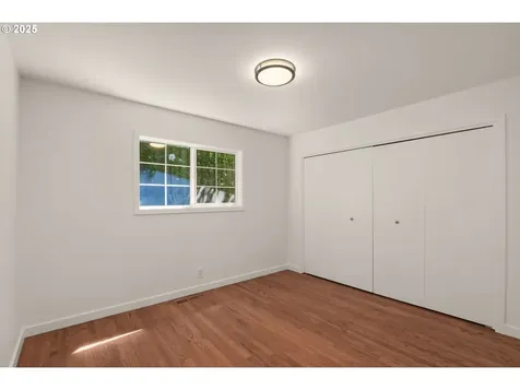 17125 Fernwood Drive Lake Oswego OR 97034