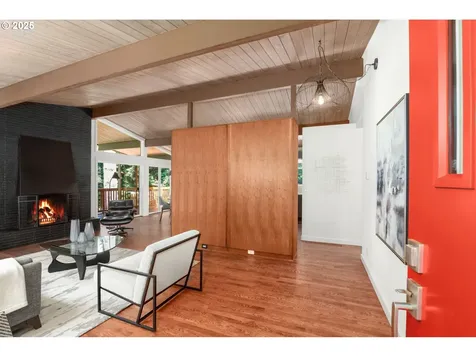 17125 Fernwood Drive Lake Oswego OR 97034