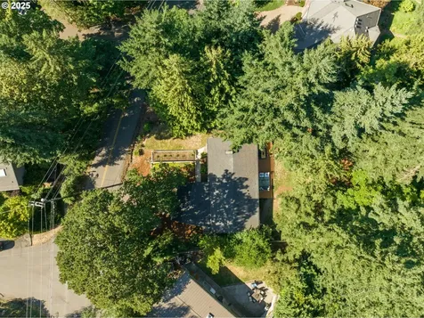 17125 Fernwood Drive Lake Oswego OR 97034