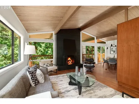 17125 Fernwood Drive Lake Oswego OR 97034